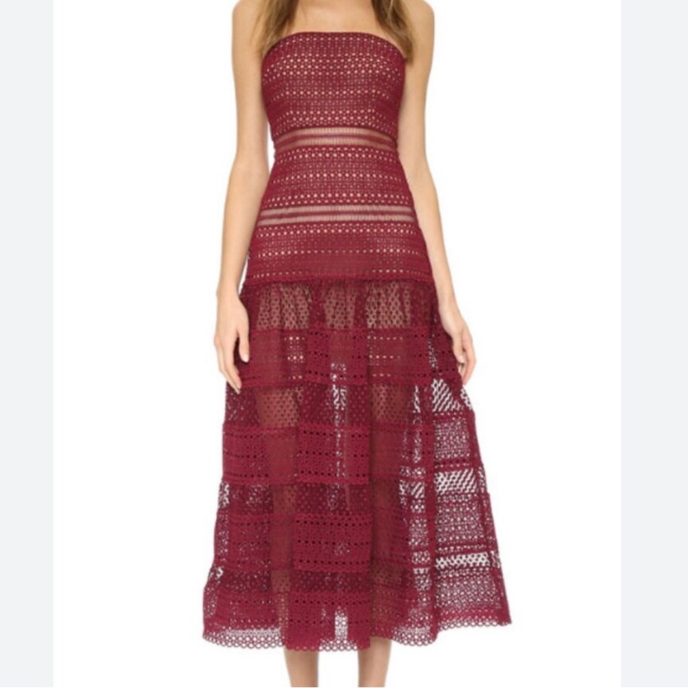Gorgeous Self-Portrait lace dress . US2